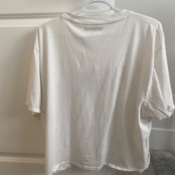 Uplift Graphic Tee - Picture 3 of 4